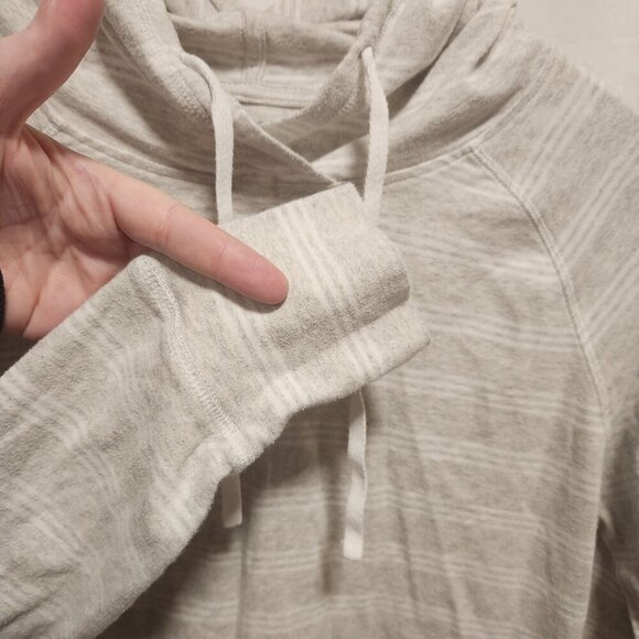 Eddie Bauer Pullover Hooded Long Sleeve Top Women's 2XL Gray/White Striped - Picture 5 of 10